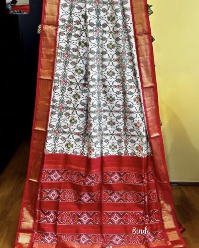 Rupani - HANDWOVEN PURE POCHAMPALLY IKAT SILK