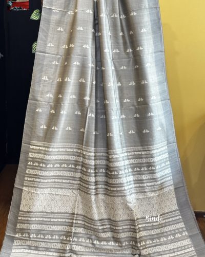 TITLI I – HANDWOVEN HANDSPUN GOPALPUR TUSSAR JAALA PALLA SAREE
